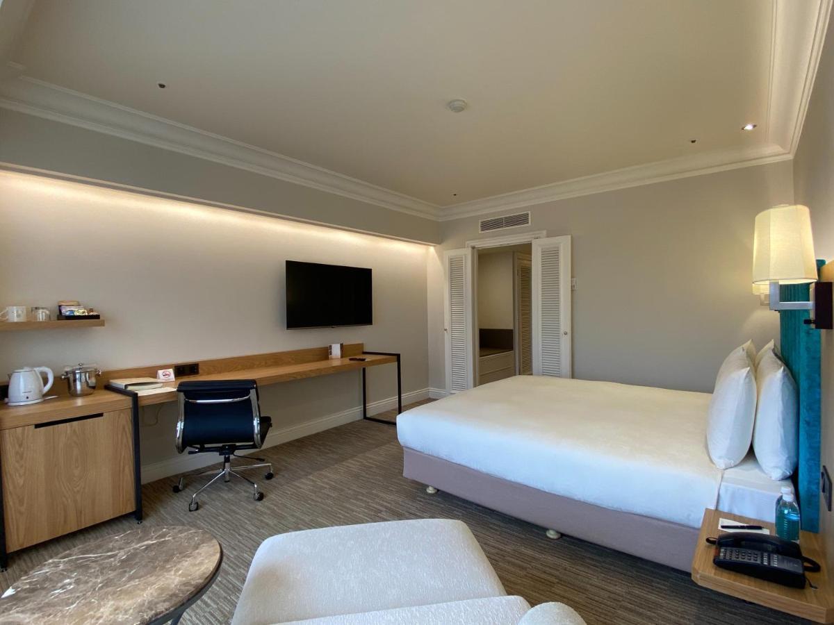 เดอะ เชอร์วูด ไทเป Hotel ภายนอก รูปภาพ A room at the hotel