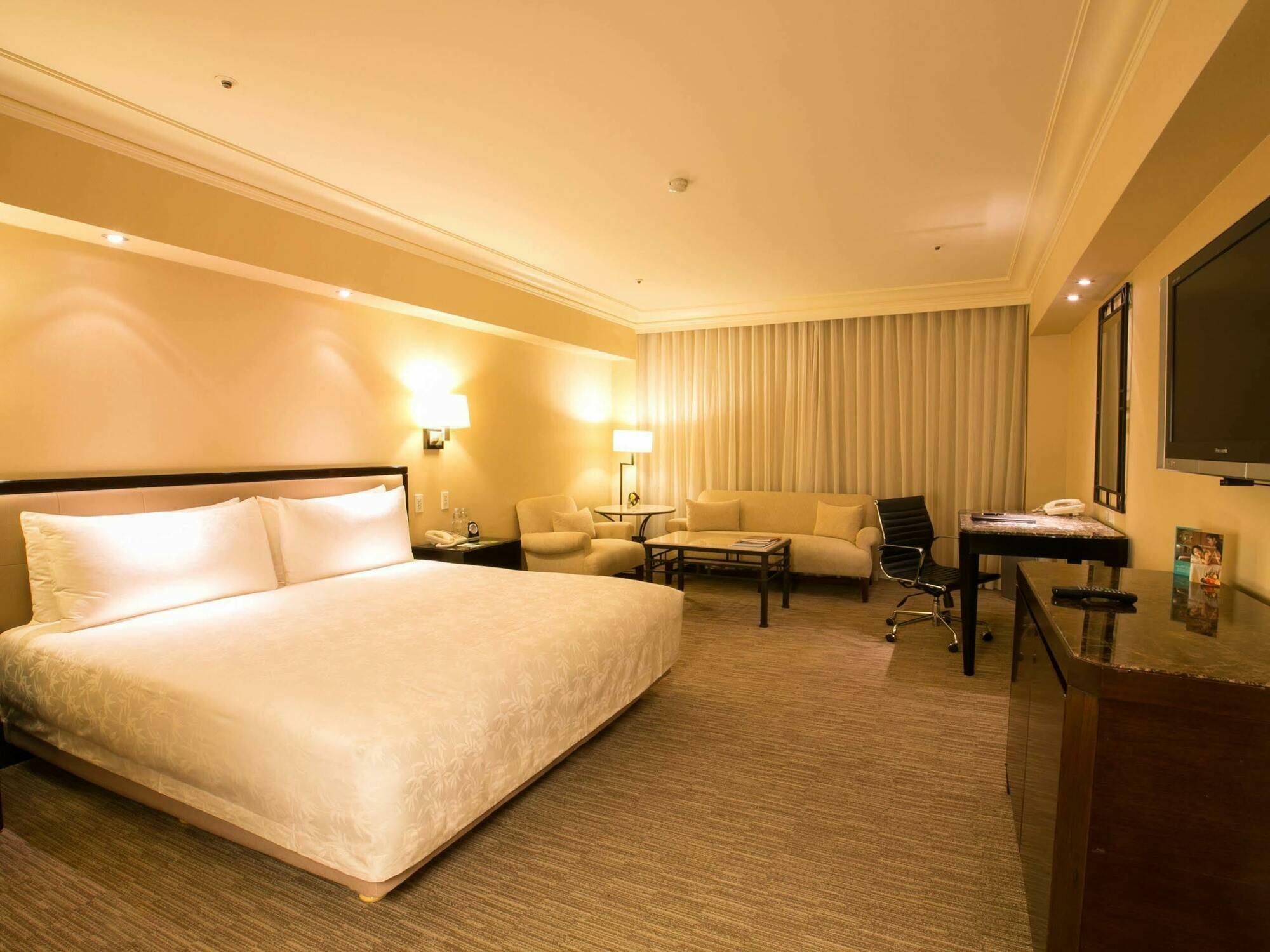 เดอะ เชอร์วูด ไทเป Hotel ภายนอก รูปภาพ A room at the hotel